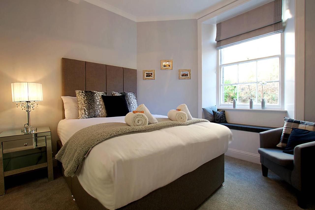 Joivy Unique Old Town Stay Under Edinburgh Castle Dış mekan fotoğraf