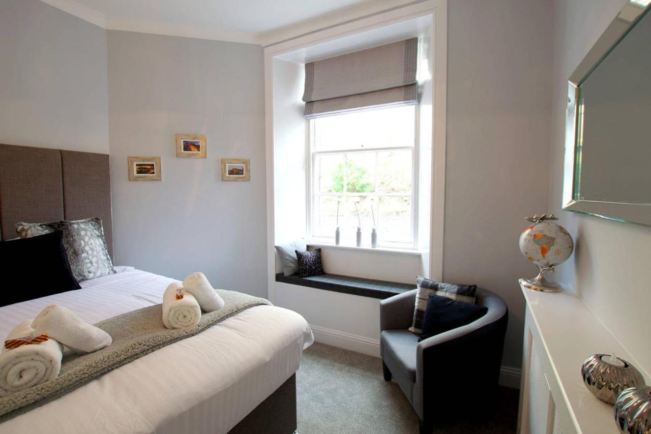 Joivy Unique Old Town Stay Under Edinburgh Castle Dış mekan fotoğraf
